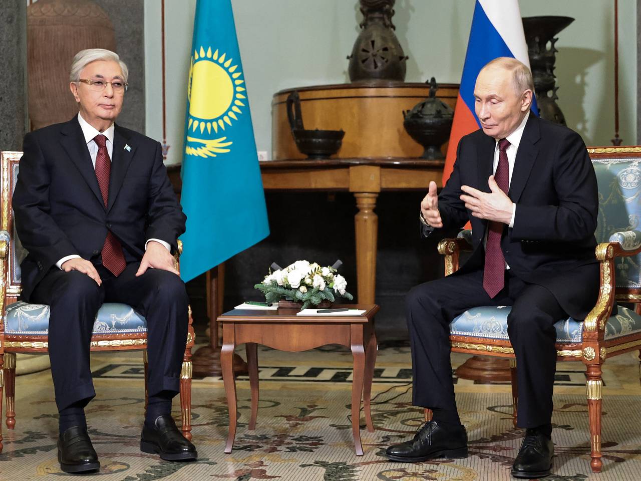 Песков оценил позицию Токаева по Украине