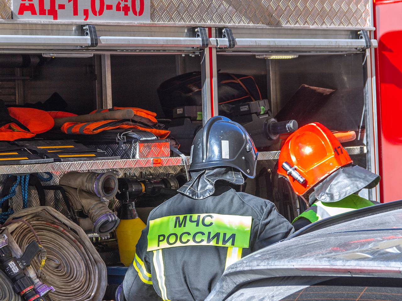Ситуация на загоревшемся российском промышленном объекте изменилась