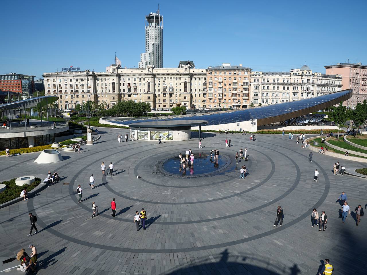 В московском ТРЦ началась эвакуация