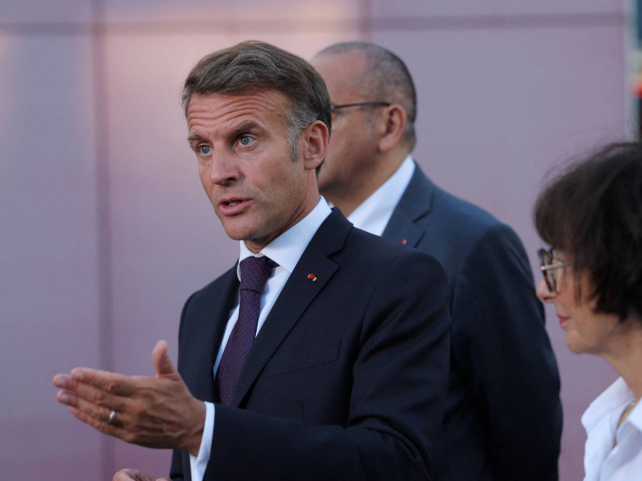Названы возможные меры против Макрона после заявления о России