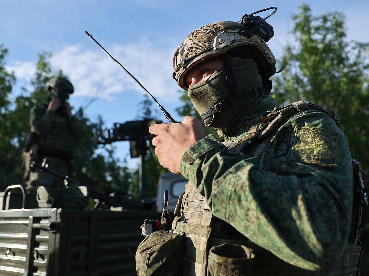 Атаки беспилотников ВСУ на Россию