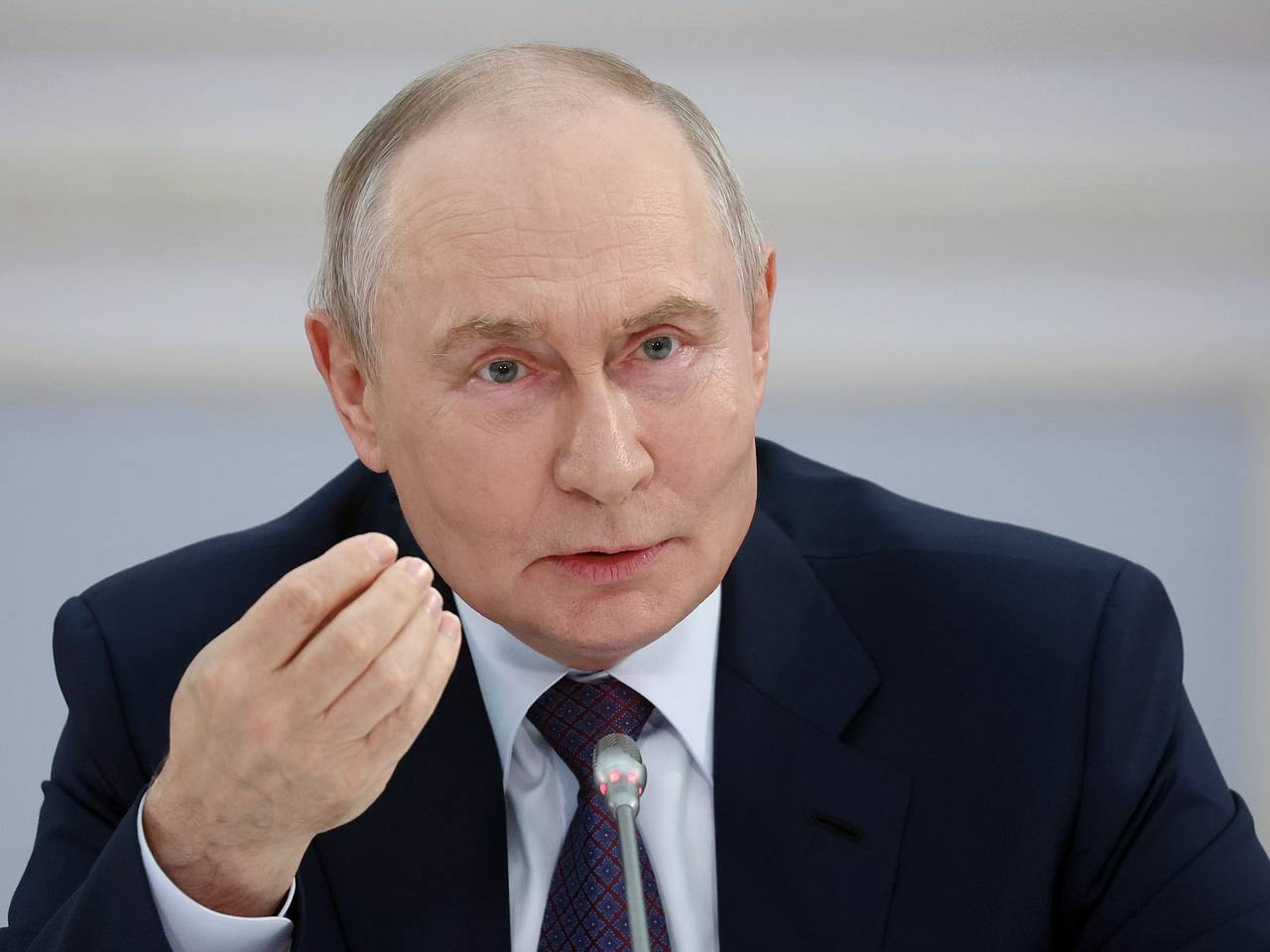 Путин фразой &laquo;и поделом&raquo; высказался об одной категории чиновников