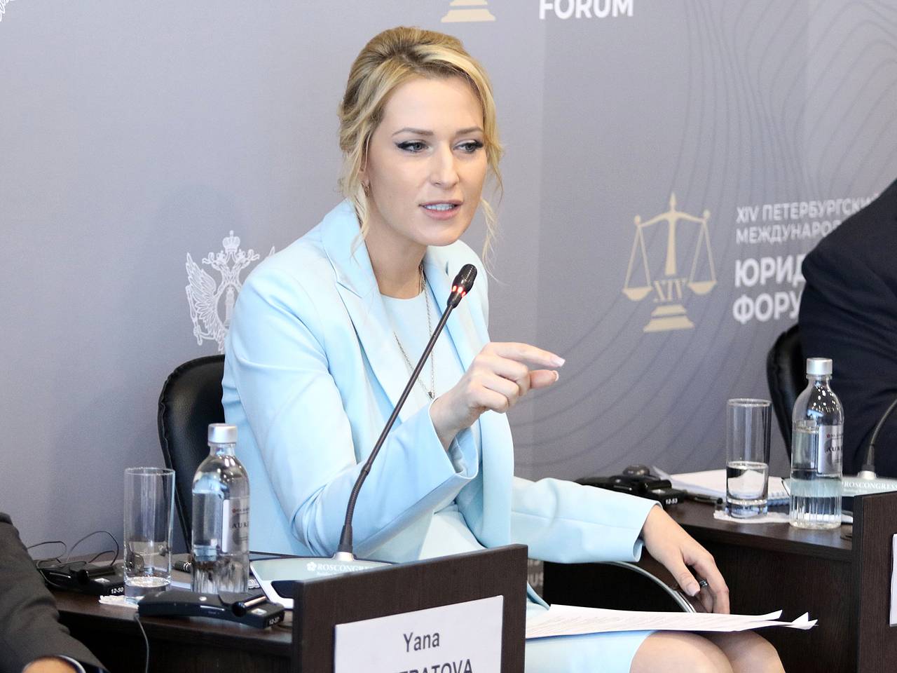 Лантратова сообщила об обсуждении списков для обмена гражданскими с Украиной