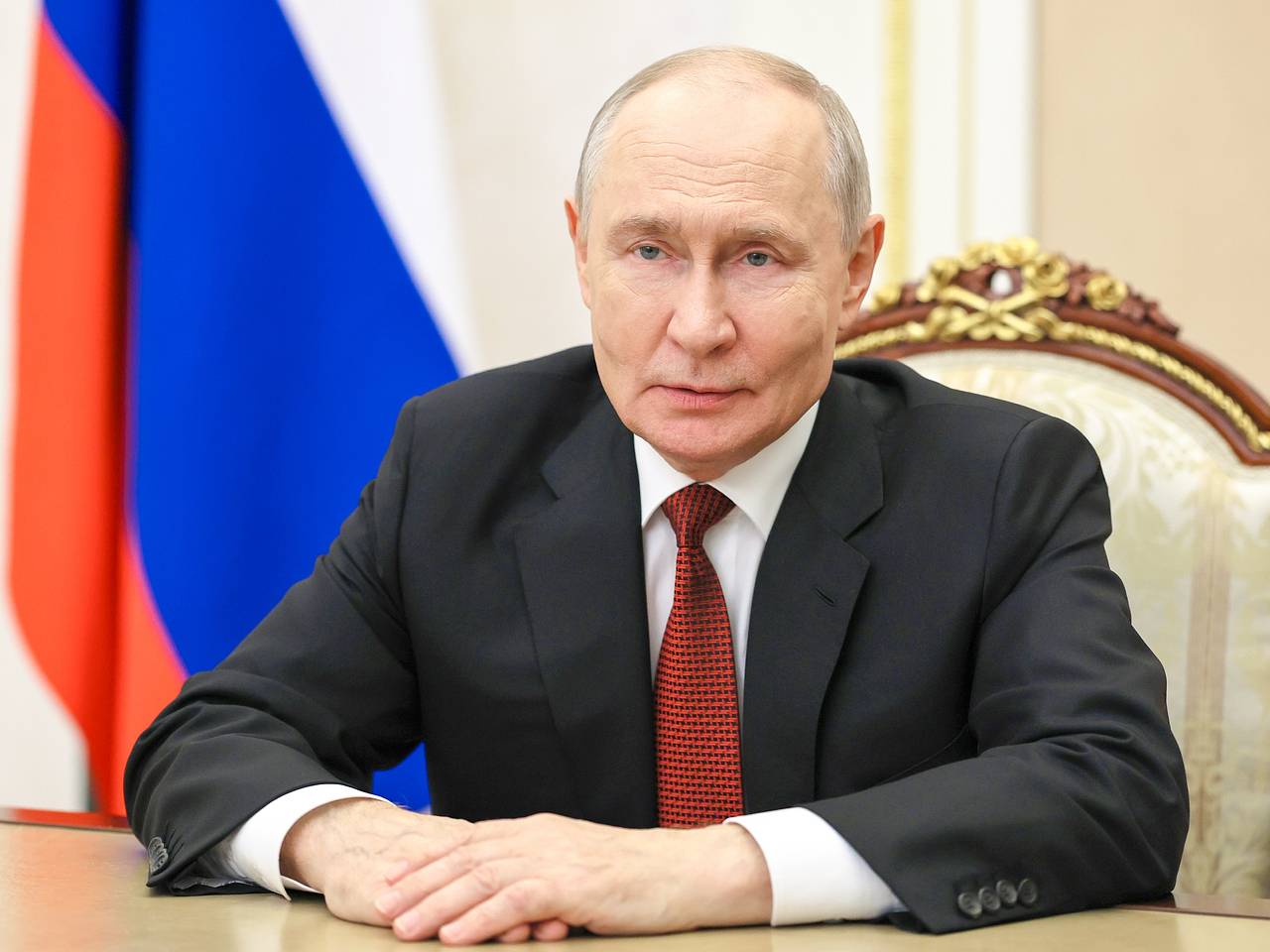 Путин поприветствовал участников Международного фестиваля молодежи в Екатеринбурге
