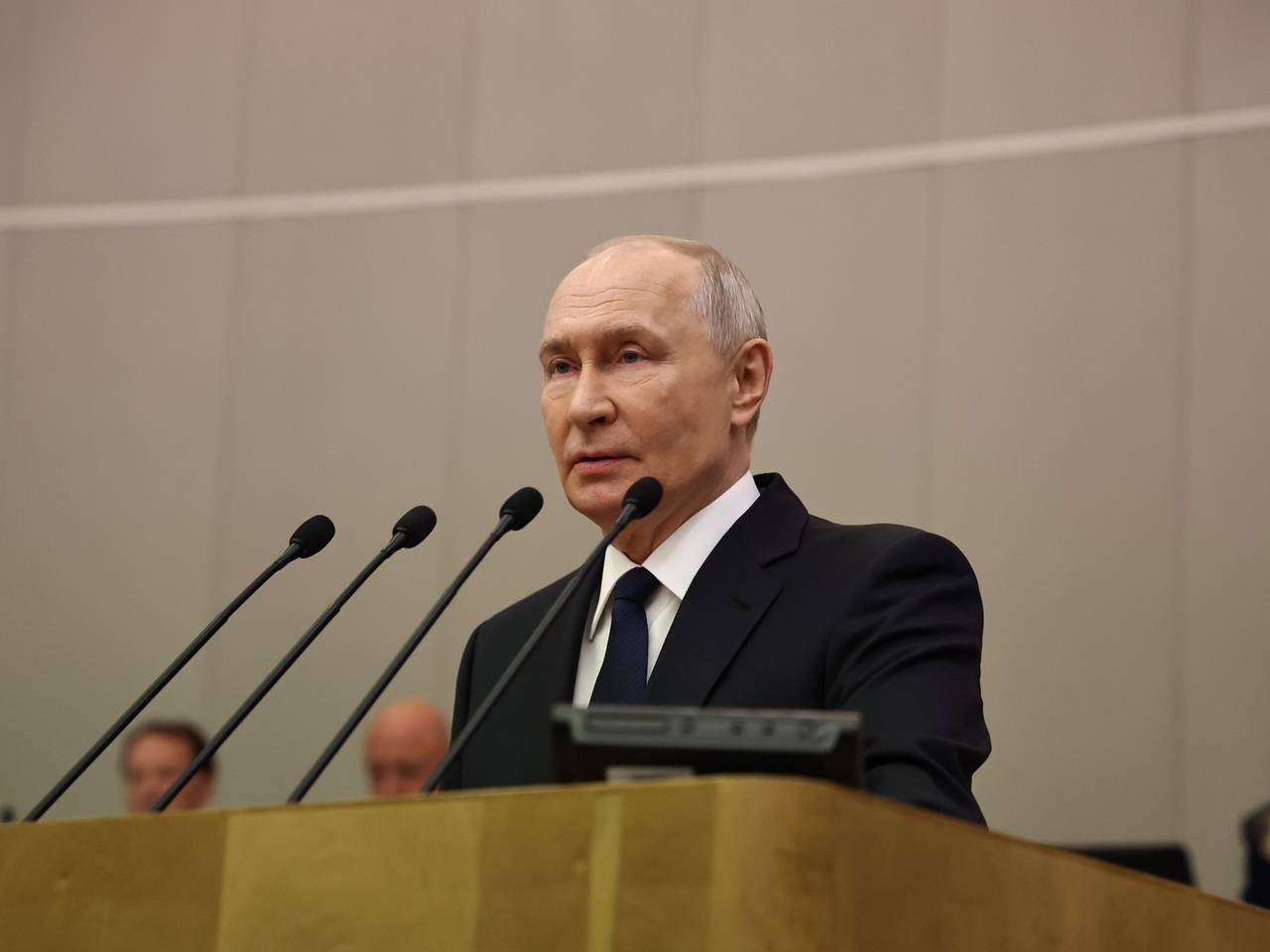 Путин передал Трампу видение Ирана по урегулированию конфликта с США