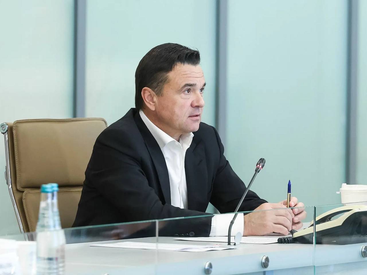 Андрей Воробьев провел совещание с правительством о готовности Подмосковья к зиме