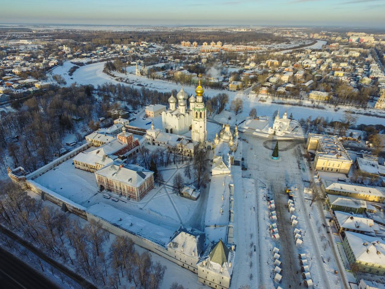 Россияне начали массово бронировать отели в &laquo;новогодней столице&raquo; страны